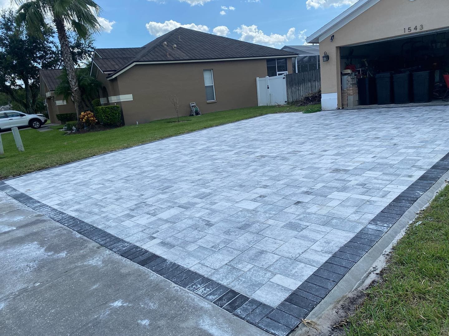 Project Stunning Concrete Driveway Makeover in Florida image