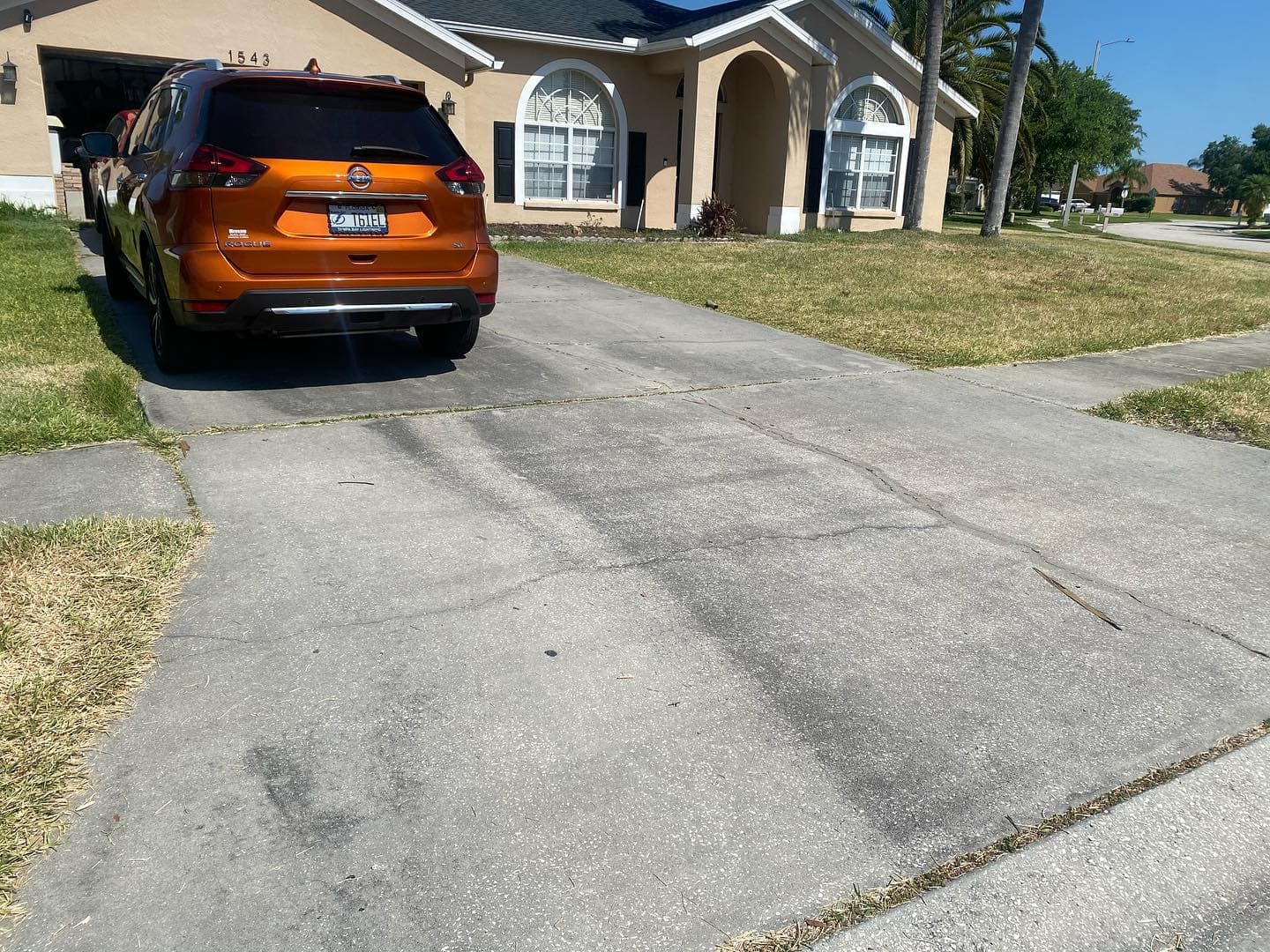 Gallery photos for Stunning Concrete Driveway Makeover in Florida: Image #1