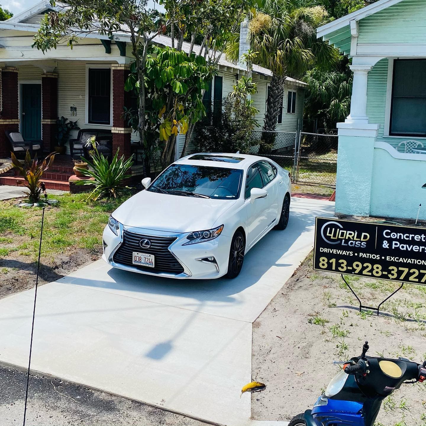 Expert Concrete Driveway Installation in Florida image