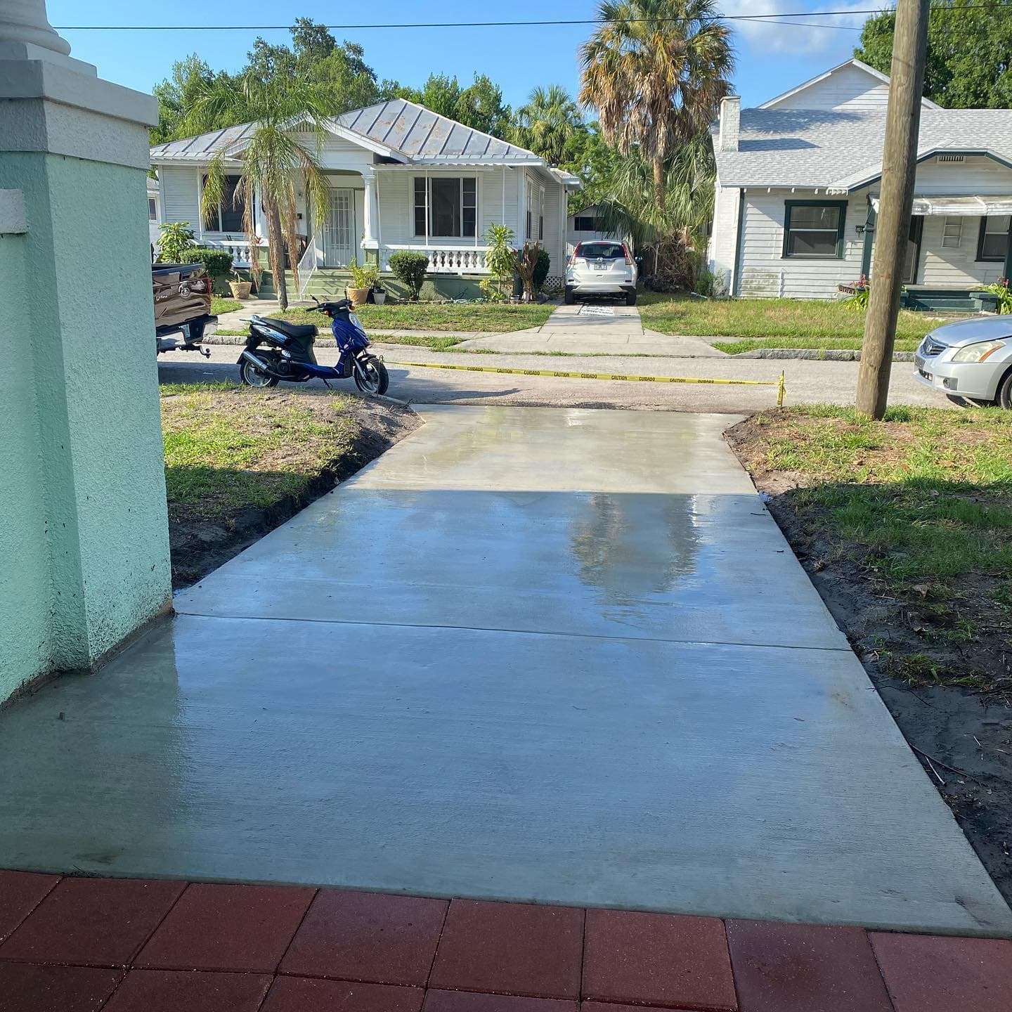 Gallery photos for Expert Concrete Driveway Installation in Florida: Image #2